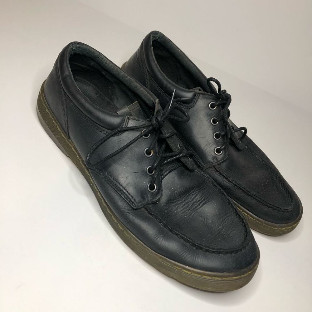 Dr. Marten’s Docs Wilmot Low AW004 shoes - Picture 2 of 14